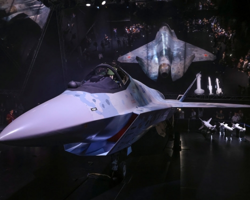 俄第五代戰鬥機亮相莫斯科航展。路透社圖片