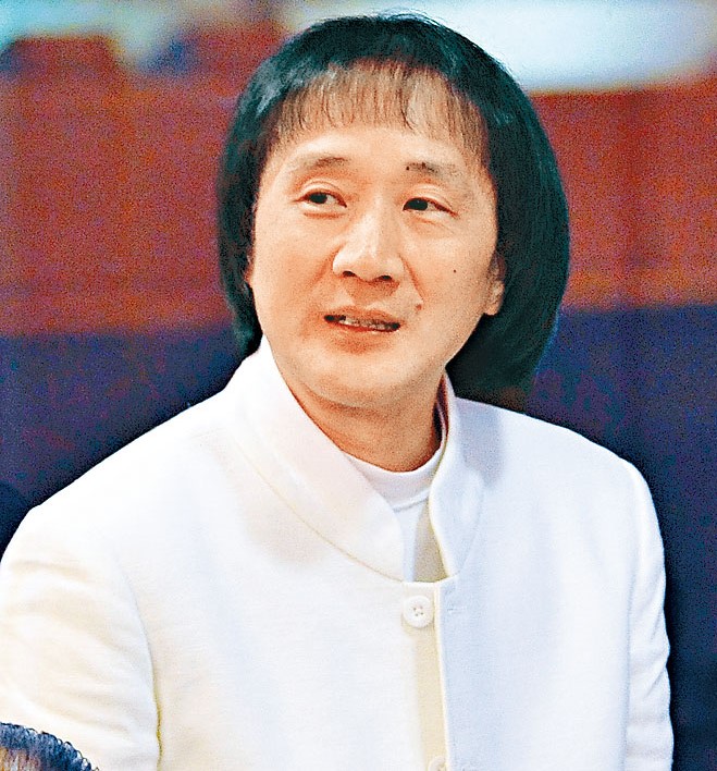■被本港警方通緝的「上海仔」郭永鴻，昨夜突返港在機場被捕。