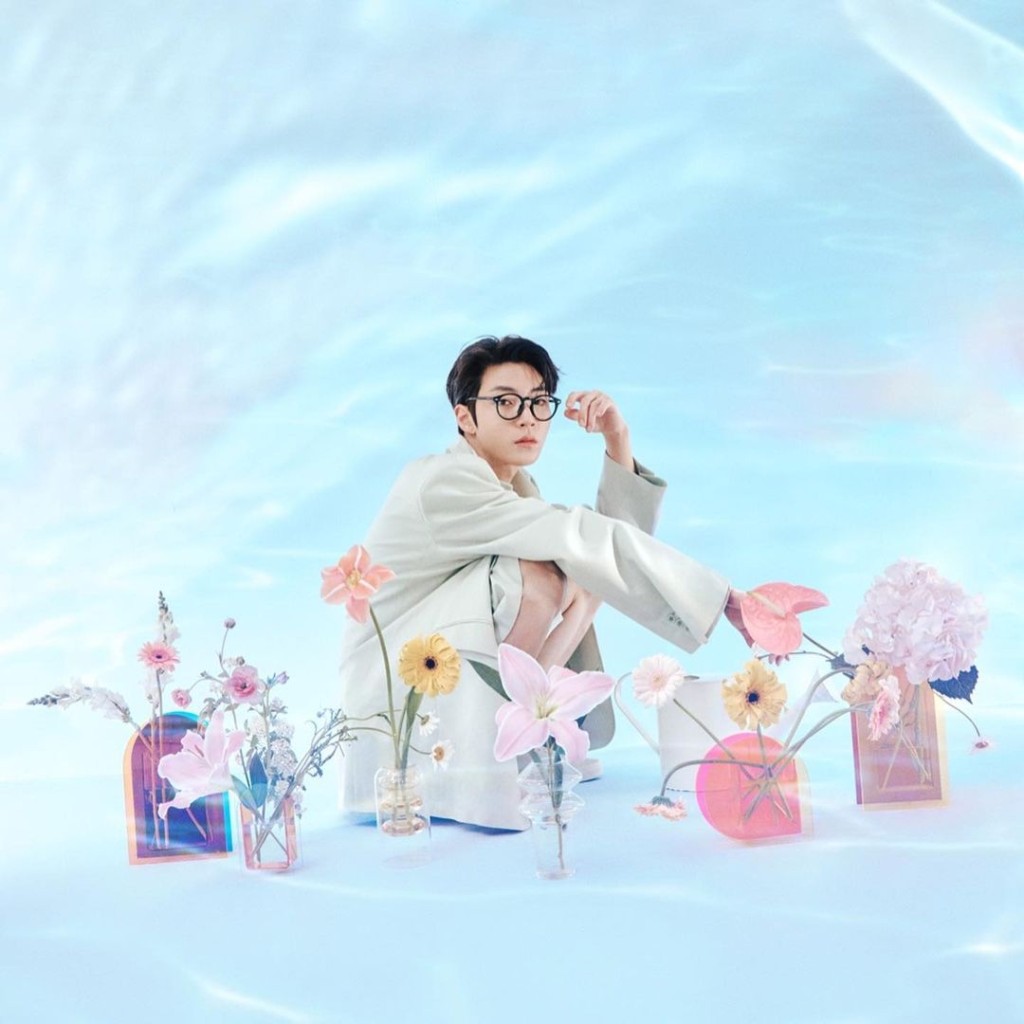 花美男。