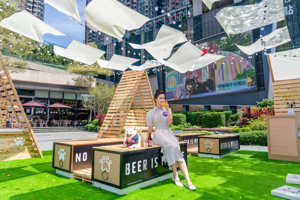 「Tap & Chill」休閒區於活動期間有多場夜間戶外Busking音樂表演。