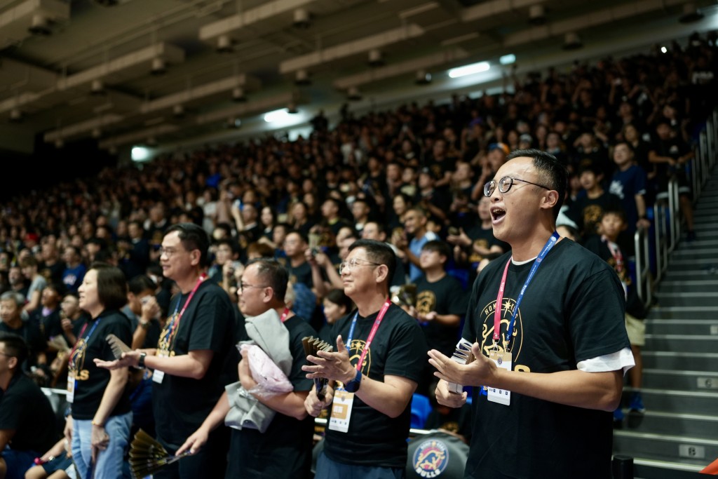 NBL季后赛总决赛Game4，香港金牛主场迎战安徽文⼀。 刘骏轩摄