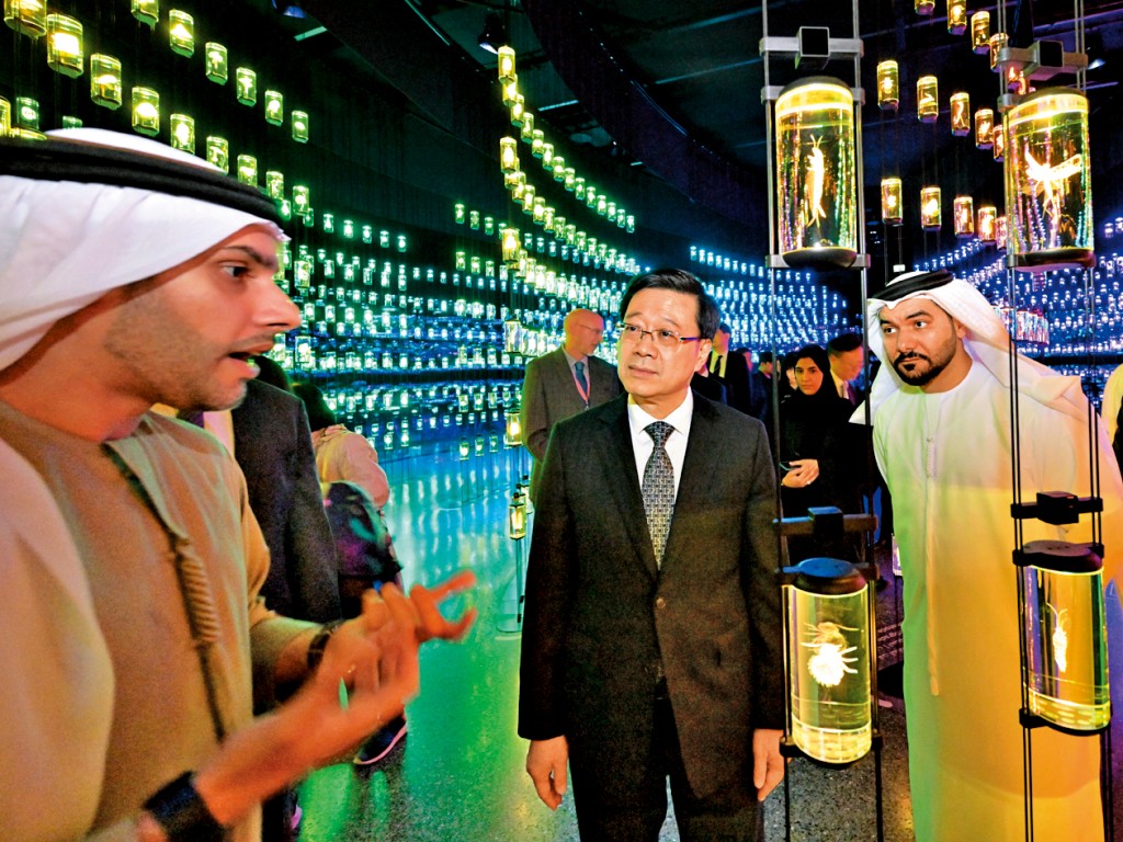 消息：李家超5月率團訪中東首攜內地企業家「出海」