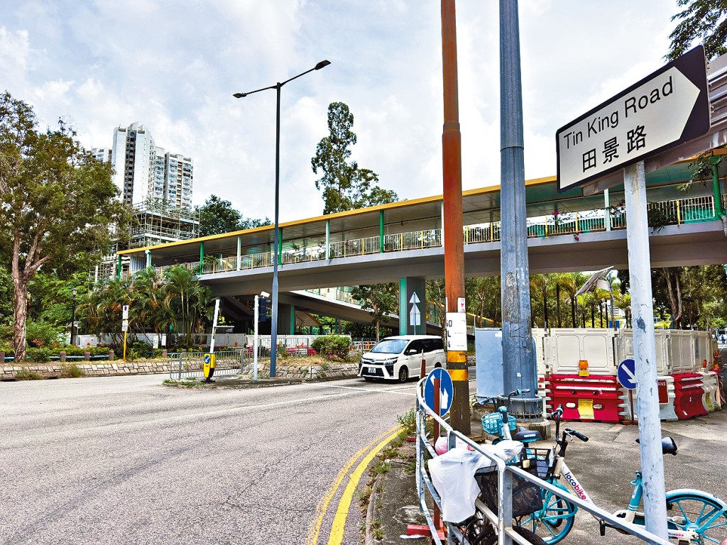 49歲男踩滑板車撞壆 當場倒地昏迷急送院