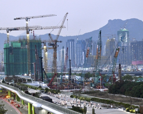 政府致力推出更多私宅土地供應。