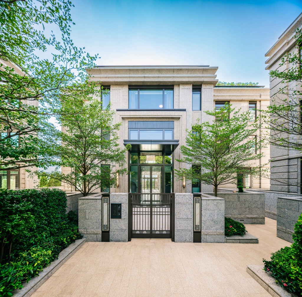 港島南區壽臣山洋房項目壽臣山15號。 港島南區壽臣山洋房項目壽臣山15號。