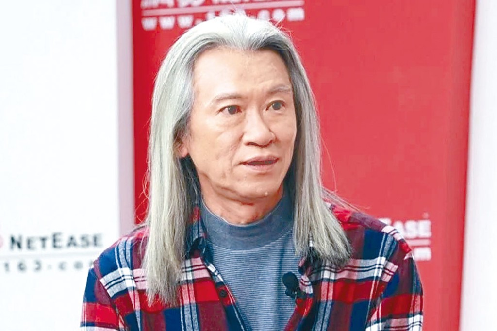 台灣著名作詞家林秋離病逝,享年六十二歲。