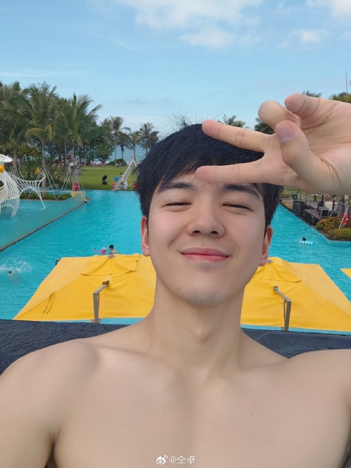 仝卓。 微博 仝卓。 微博