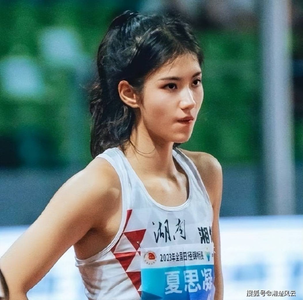 田径—女子100米栏预赛赛况_新华社