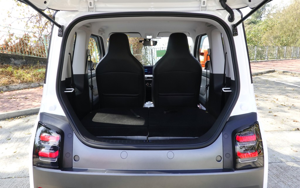 五菱Air EV電動小車尾箱最大容量為704公升