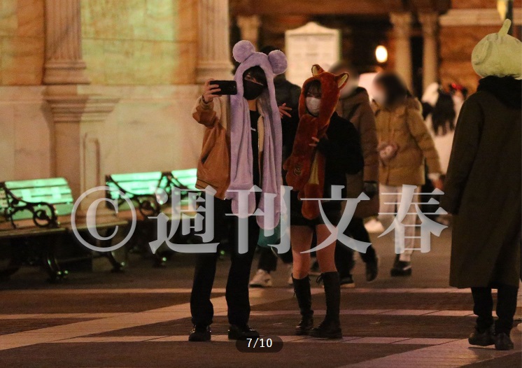 山本舞香被雜誌拍到上月中跟歌手Hiro同遊樂園。。