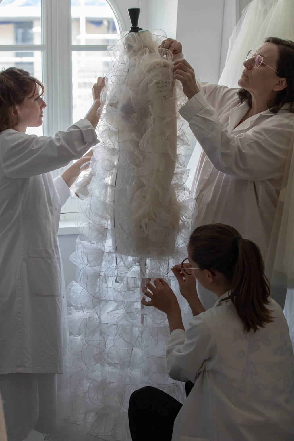 Jonathan Anderson同時負責Dior的男女裝及高訂系列。Ｘ＠Dior