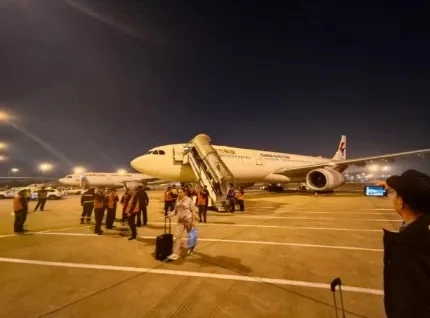 乘客順利下機。 乘客順利下機。