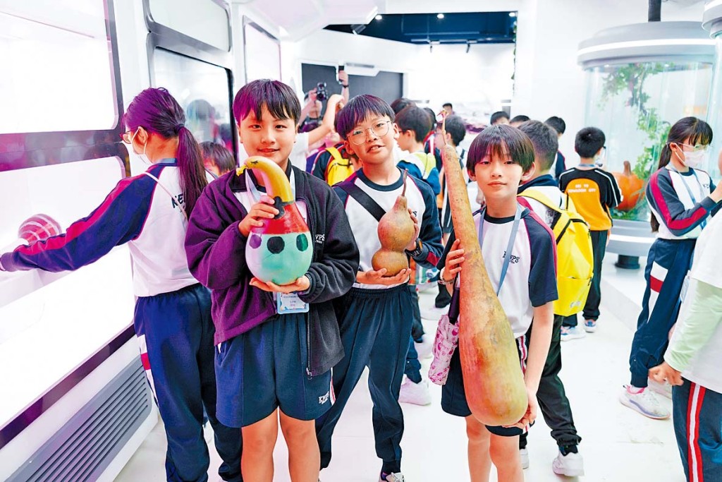 學生透過專題學習、實地觀察與動手實驗，深化對航天科技的認識，激發科學探索精神。