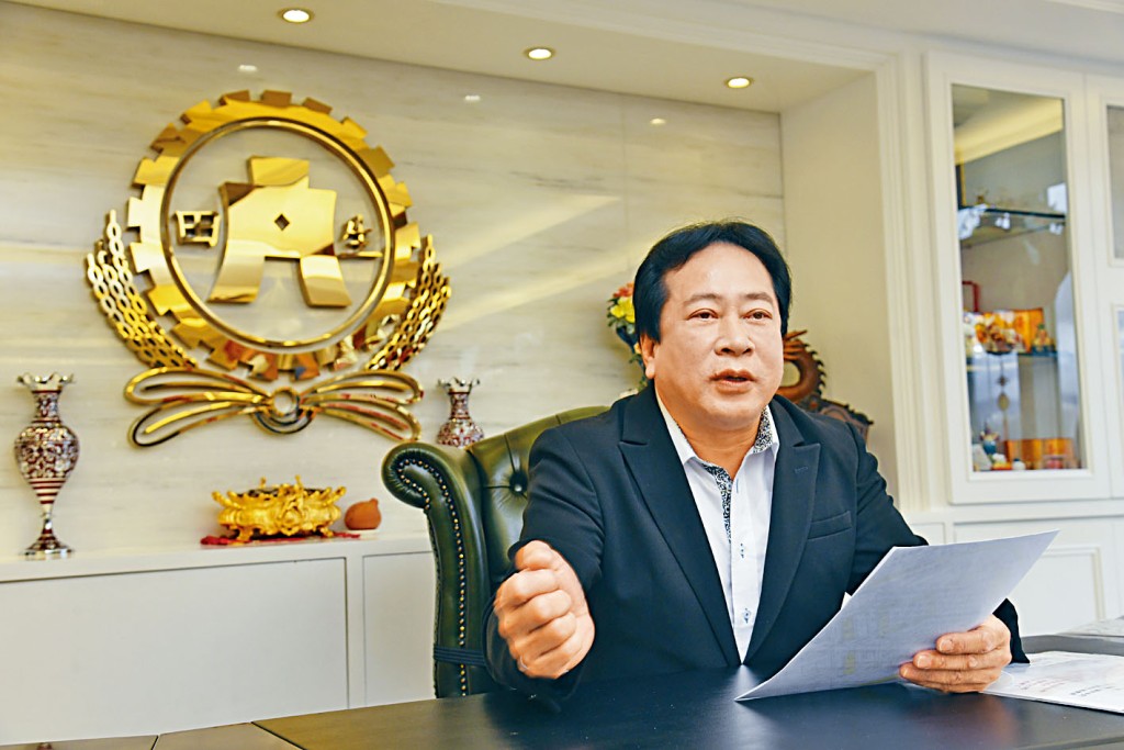 田生區永華說，辣稅為舊樓收樓市場衝擊，皆因成本大增。