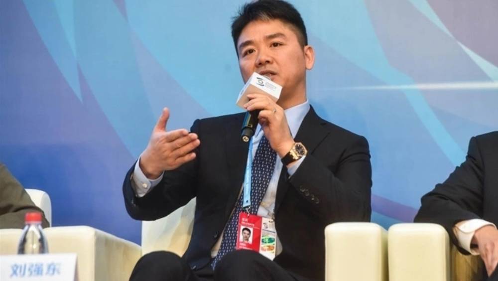 京東集團創始人、董事局主席劉強東。 上觀新聞 京東集團創始人、董事局主席劉強東。 上觀新聞