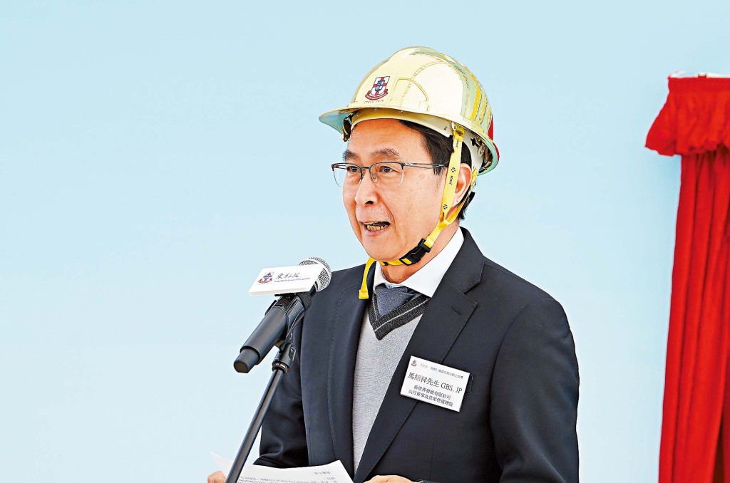 新世界發展有限公司執行董事兼首席營總監馬紹祥致辭。 新世界發展有限公司執行董事兼首席營總監馬紹祥致辭。