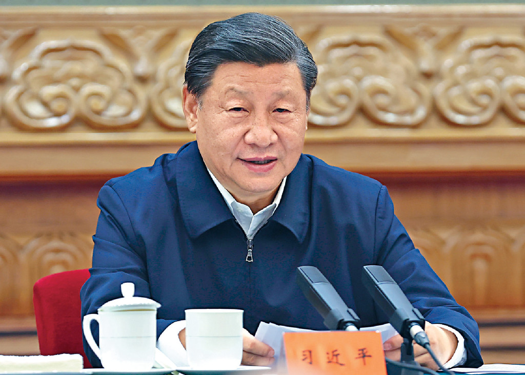 ■習近平前日出席慶祝建軍九十五周年盛大招待會。資料圖片 ■習近平前日出席慶祝建軍九十五周年盛大招待會。資料圖片