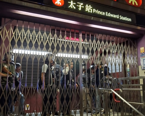 太子站、旺角站及九龍灣站今關閉。