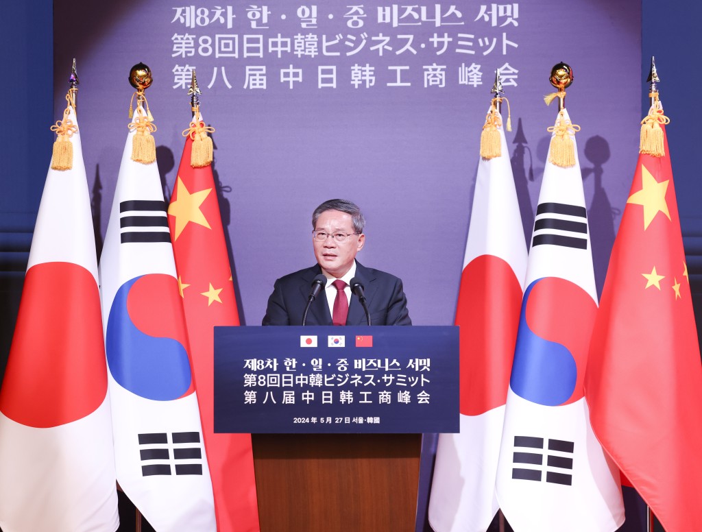總理李強在南韓首爾參加中日韓峰會。新華社