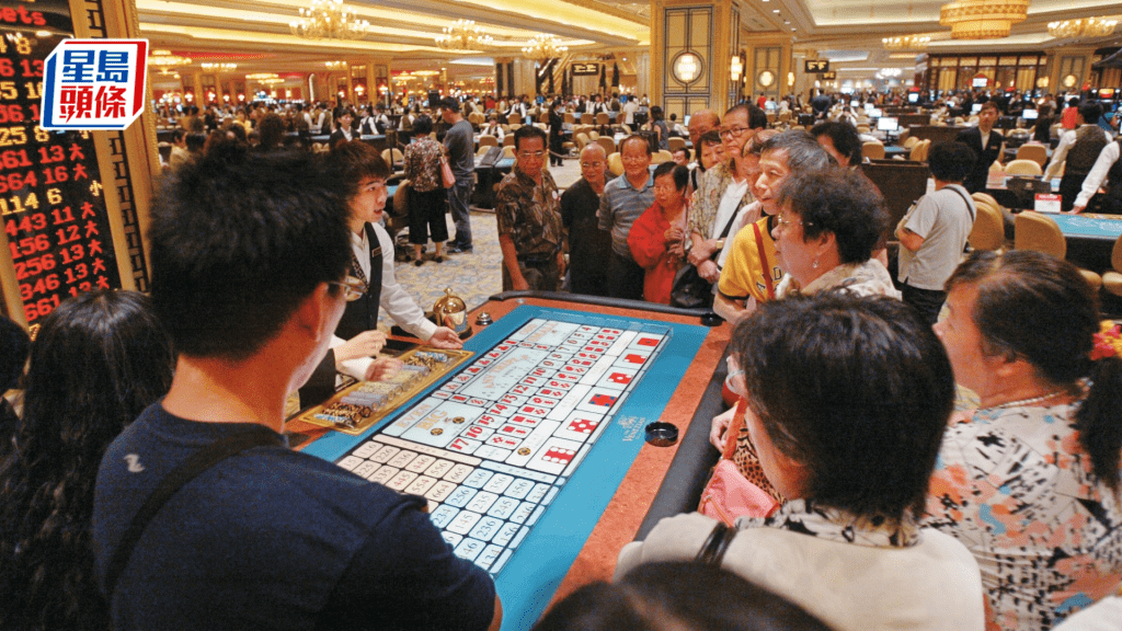 据指纪晓波做“叠码仔”起家。图为澳门的赌场。 星岛资料图