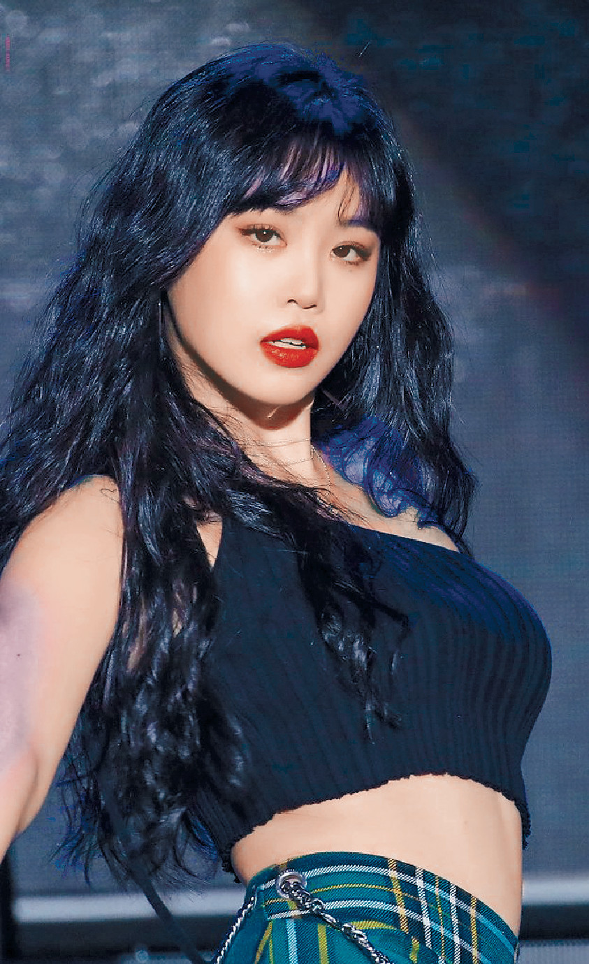 ■穗珍早前捲入欺凌風波，雖然她否認，但最終仍被炒魷。
