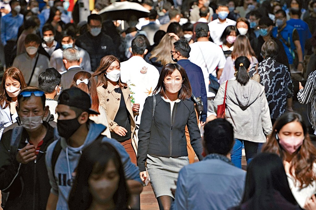 本港疫情回落，政府日前宣布將會撤銷隔離令。