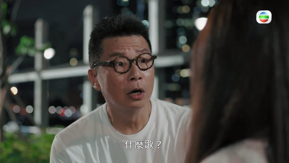 語嫣走失愛貓，Philip第一時間飛撲前往幫忙。