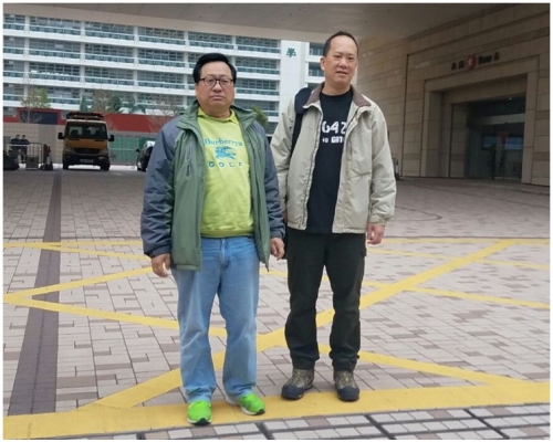 梁国华(左)及关振邦(右)。黄显晴摄