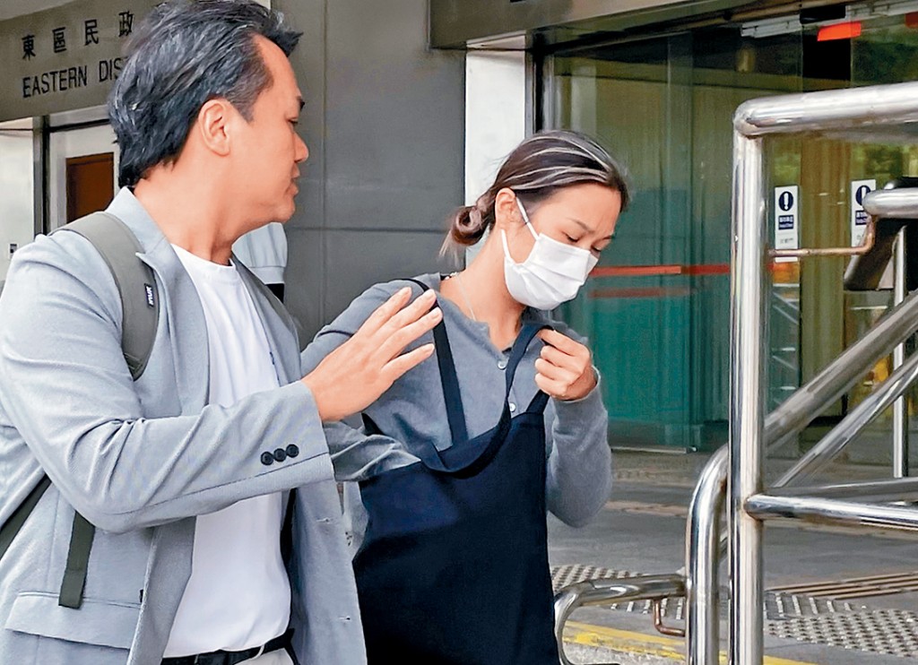 滙豐銀行時任卓越理財業務經理万卉,獲准保釋但須交出旅遊證件。