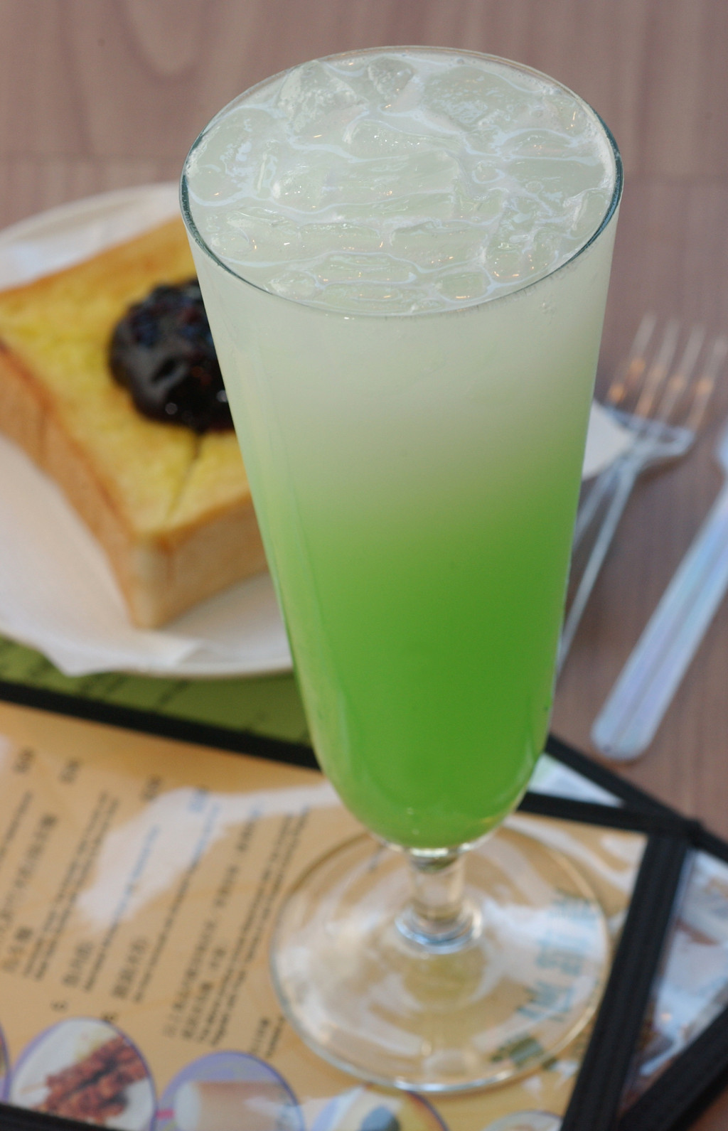 仙跡岩是香港首家引入台灣珍珠奶茶的休閒台式食店