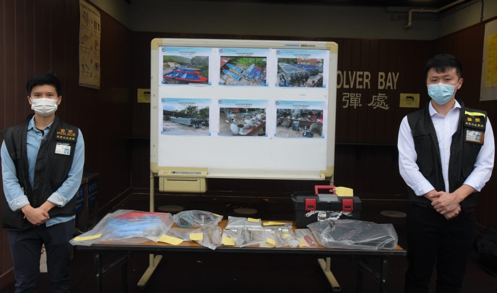 新界北總區反三合會行動組總督察歐陽德(右)。黃文威攝