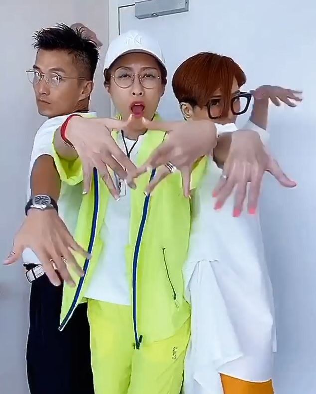3人各自領舞一次。