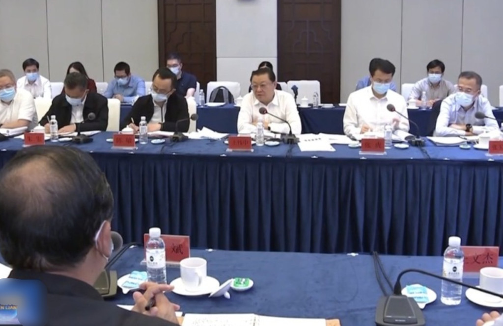 王偉中表示支持符合條件的密接人員進行居家隔離。