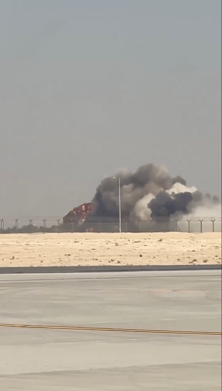 影片錄下戰機墜毀恐怖時刻。X@DD_Geopolitics