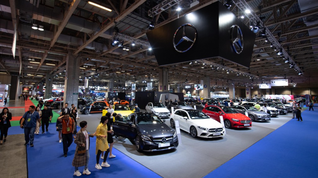 彭博社報道，指中國擬對部份歐美進口的汽車，增收關稅。新華社