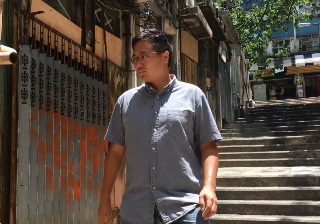 活在观塘发言人袁智仁希望木头仔小贩及工匠一样透过落地墟巿的方式，在观塘裕民坊用地找寻生存空间。