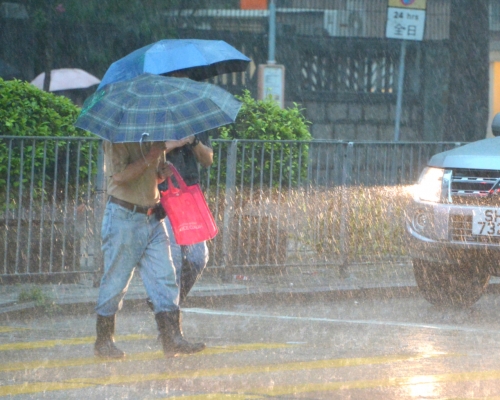 預測星期二雨勢頗大。資料圖片