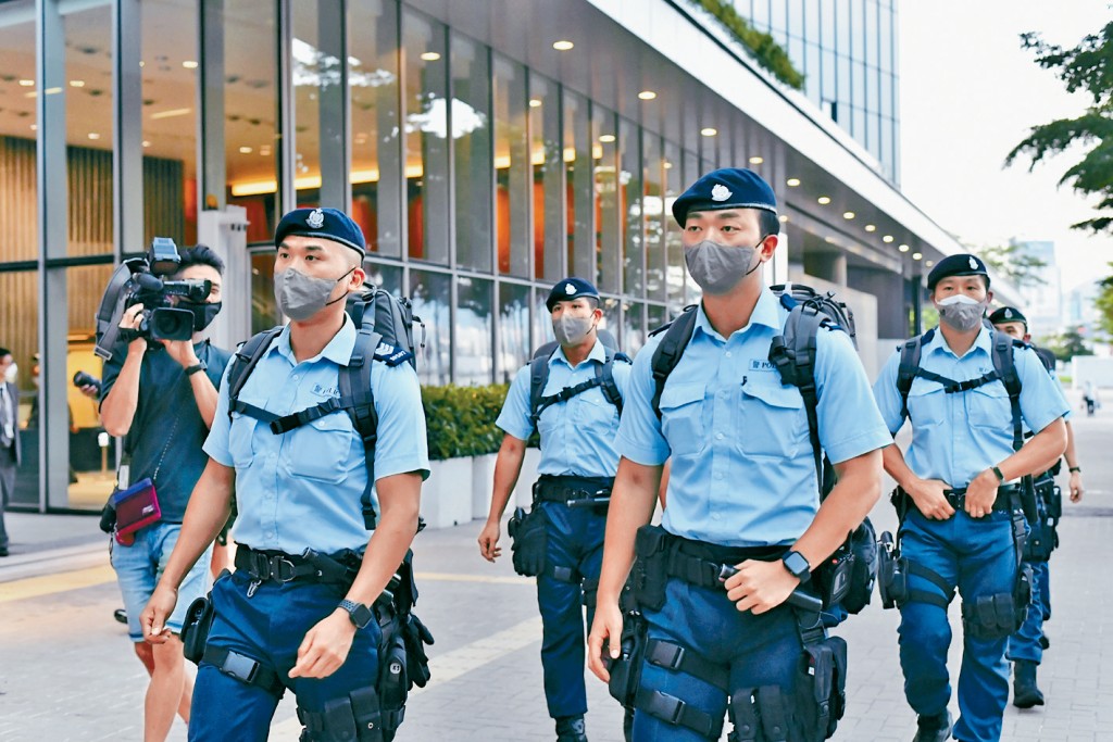 警方接獲多名市民報警求助。