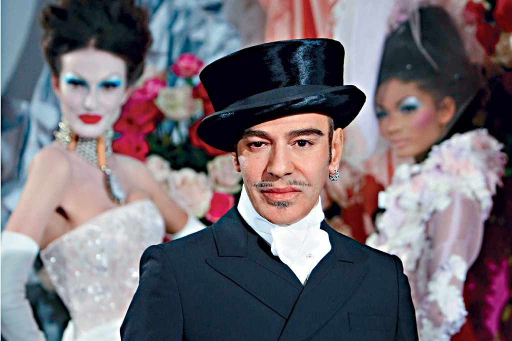 英國著名時裝設計師John Galliano。