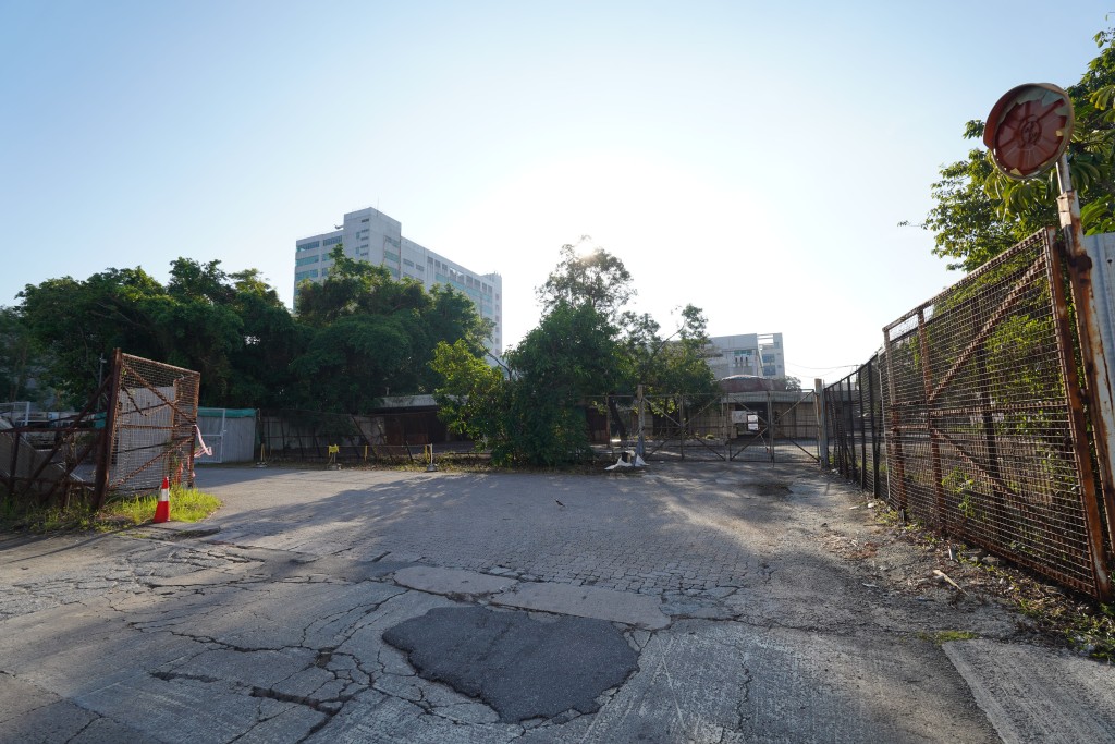 政府以短期租約招租受北都工程影響綜地經營者。 政府以短期租約招租受北都工程影響綜地經營者。