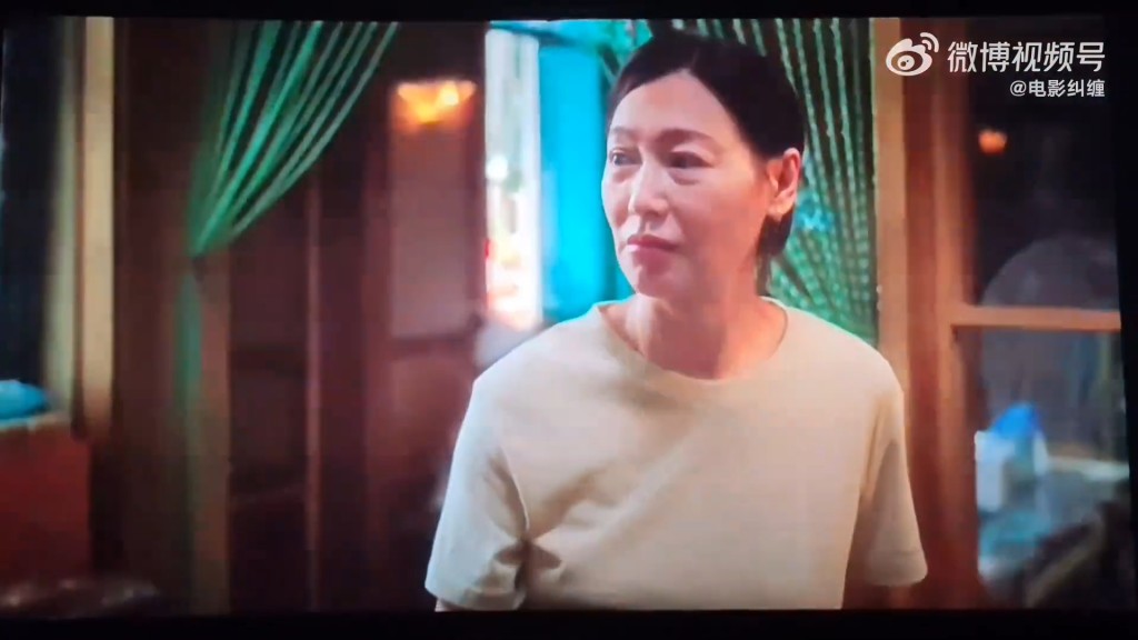 惠英紅飾演國標舞老師。