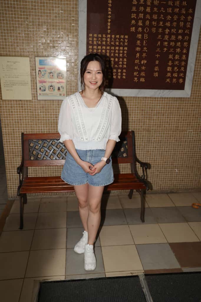 歐倩怡想念在英國求學的兒子。