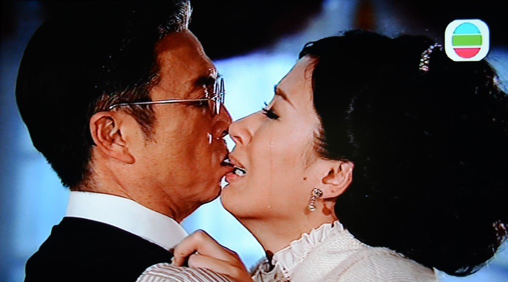 楊茜堯與劉松仁的吻戲曾被批拍得毫無美感。  ​