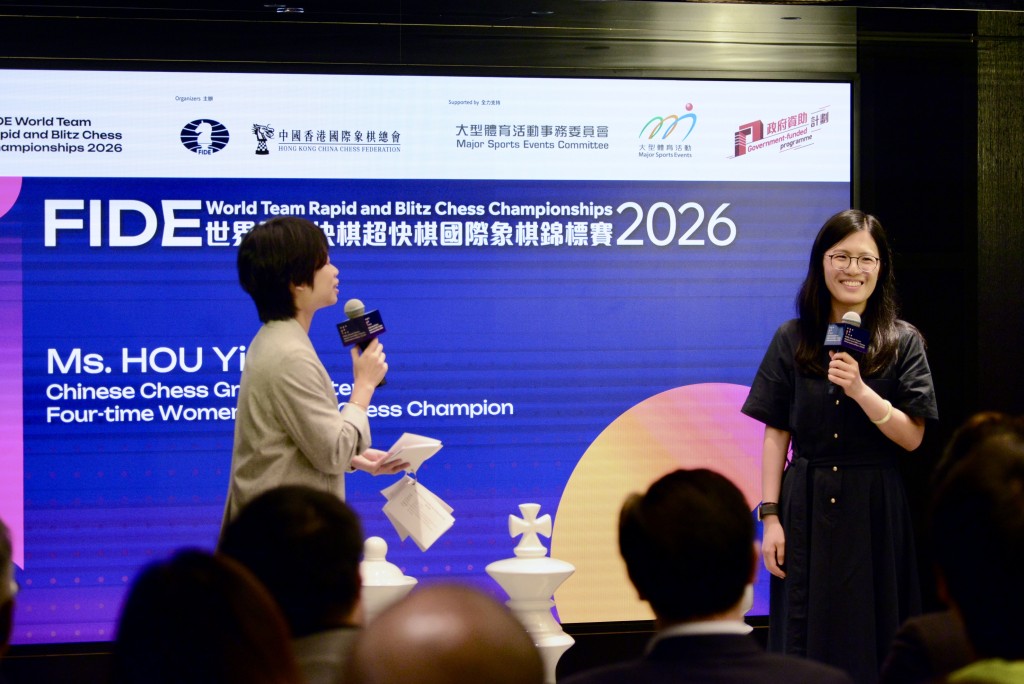 女子「世一」侯逸凡（右）出席记者会并分享。杨功煜摄