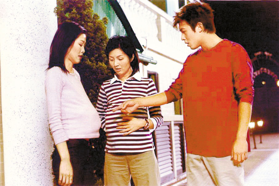 周励淇凭《玉女添丁》角逐金像奖「最佳新人奖」。 周励淇凭《玉女添丁》角逐金像奖「最佳新人奖」。