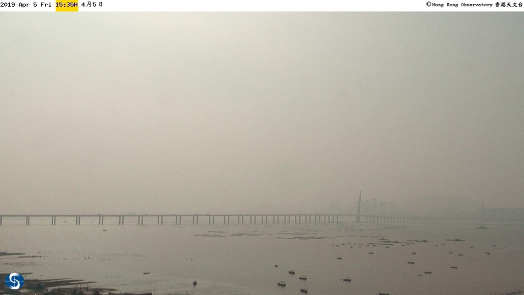 流浮山(望向西面)。天文台圖片