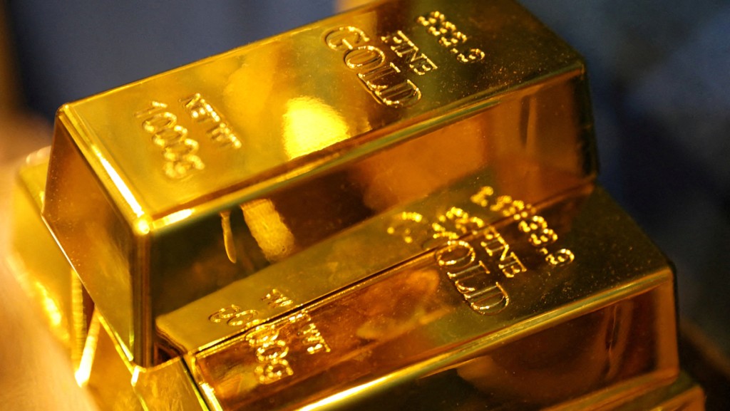 金價再創新高 突破4480美元 分析料明年上望5000元