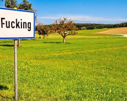 奧地利「Fucking村」決定明年起改名為「Fugging村」。(網圖)