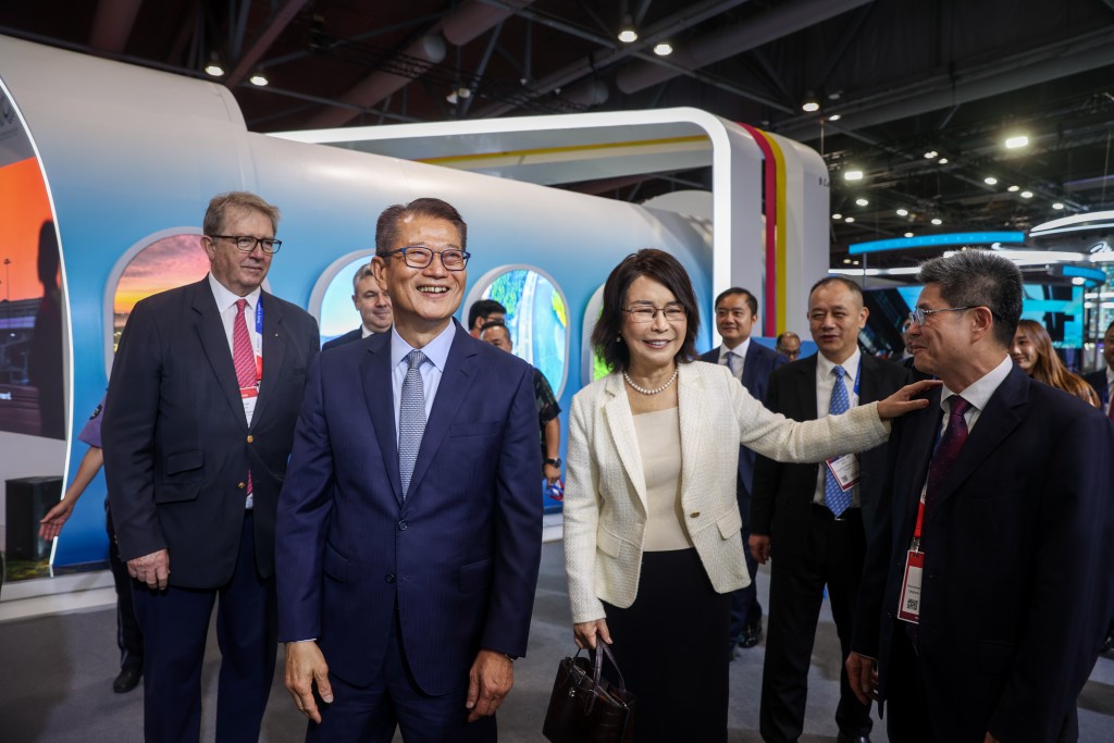 航空業在2025年達到了新的高度，乘客人數預計將達到52億。
