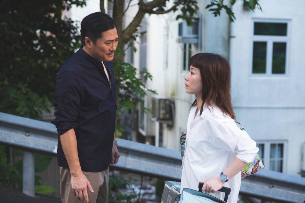 大佬孝跟劇中前妻Maggie的關係，剛好跟他現實相反。